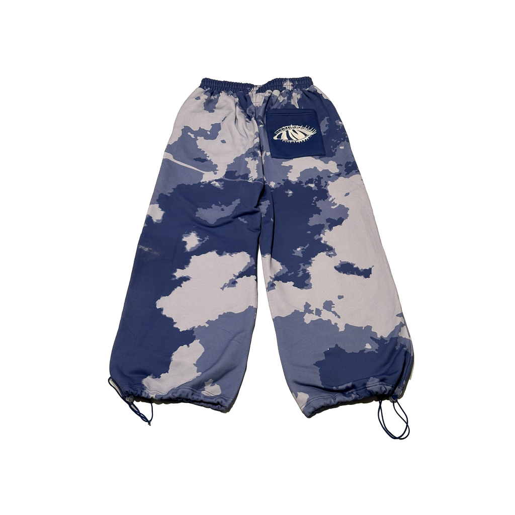 "CHASING CLOUDS" SWEATS